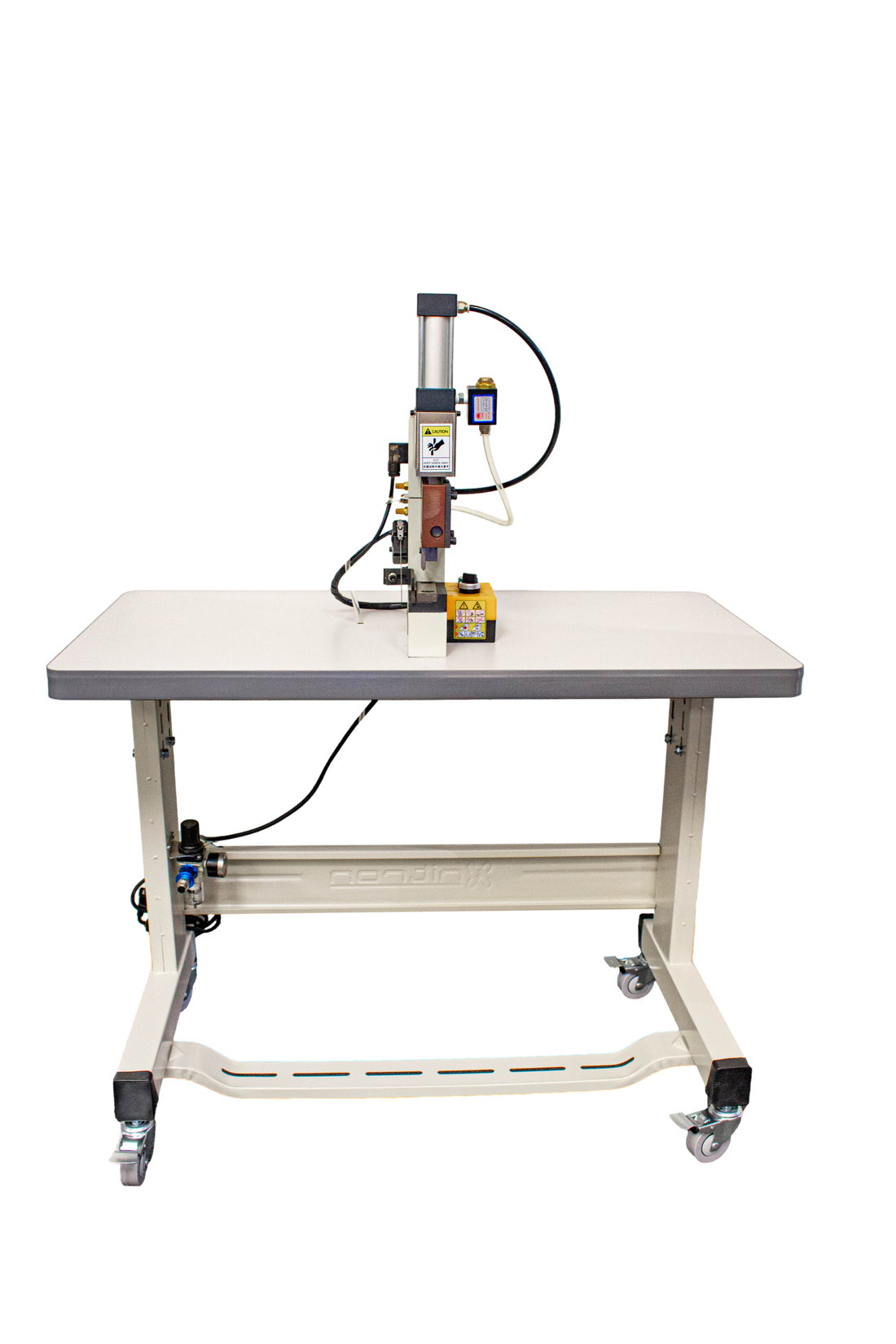 CORTADORA DE CREMALLERAS NEUMÁTICA NT-212M