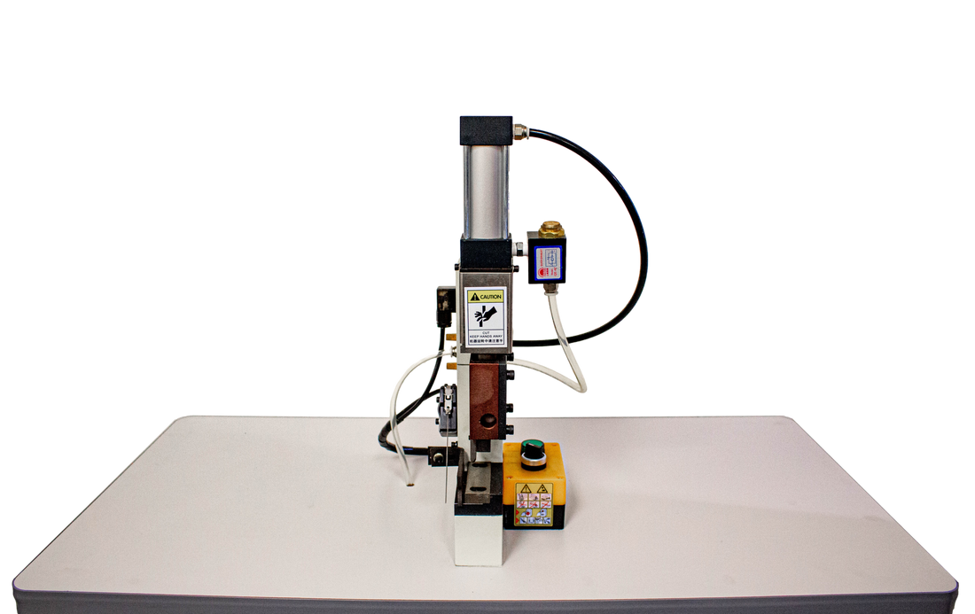 CORTADORA DE CREMALLERAS NEUMÁTICA NT-212M
