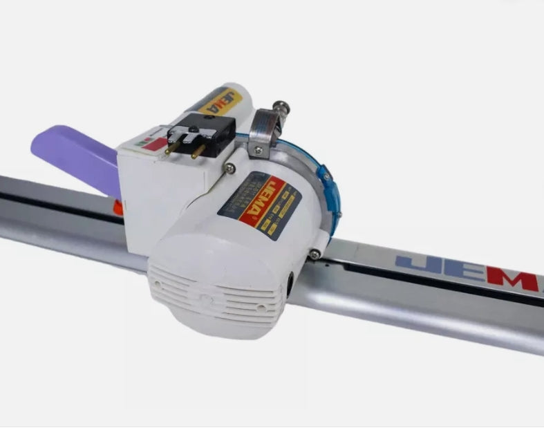 JM-B-11 (INDUSTRIAL FABRIC CUTTING MACHINE)