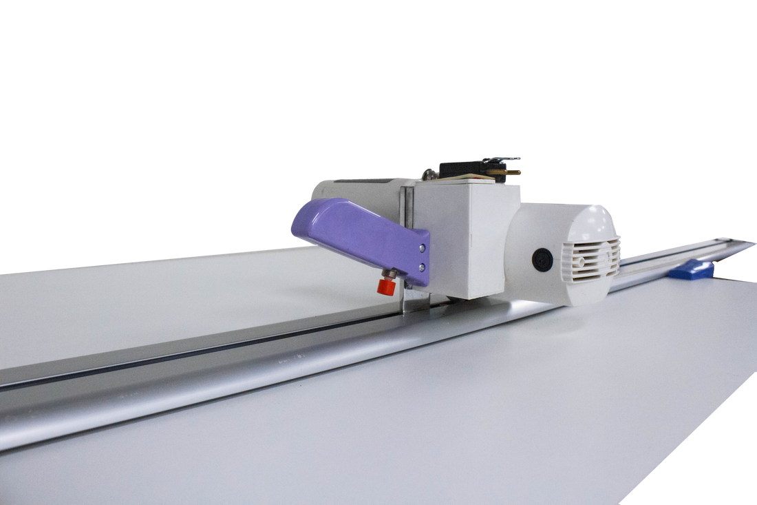 JM-B11 FABRIC CUTTING MACHINE