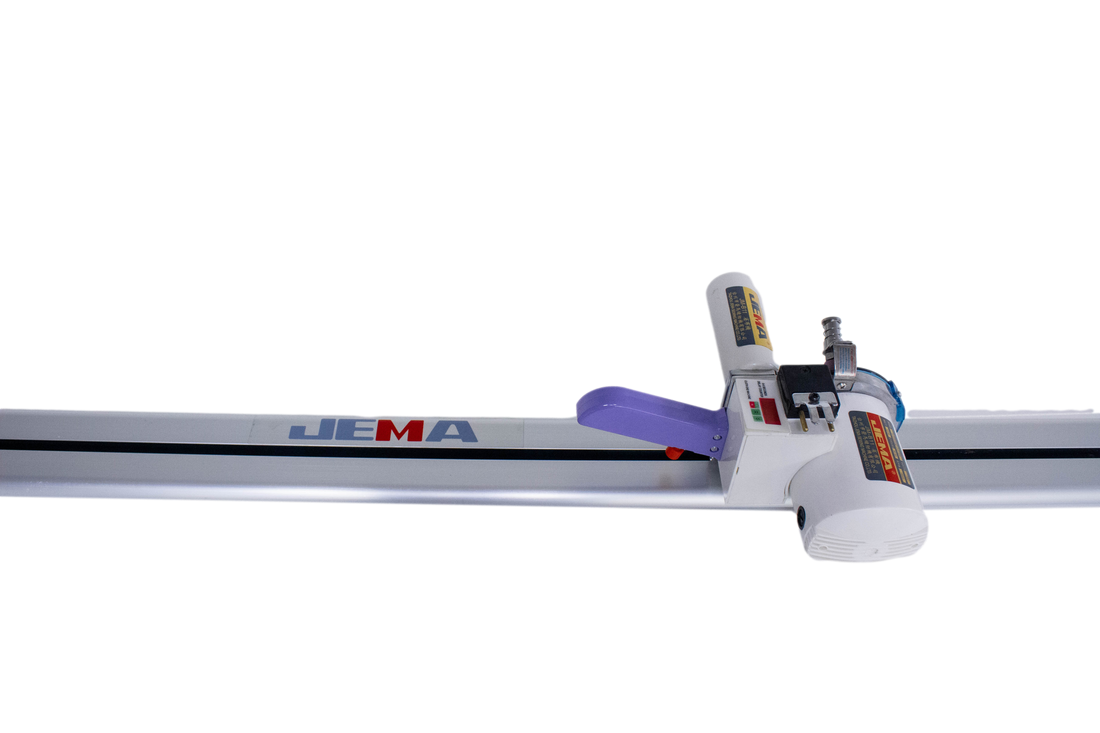 JM-B11 FABRIC CUTTING MACHINE