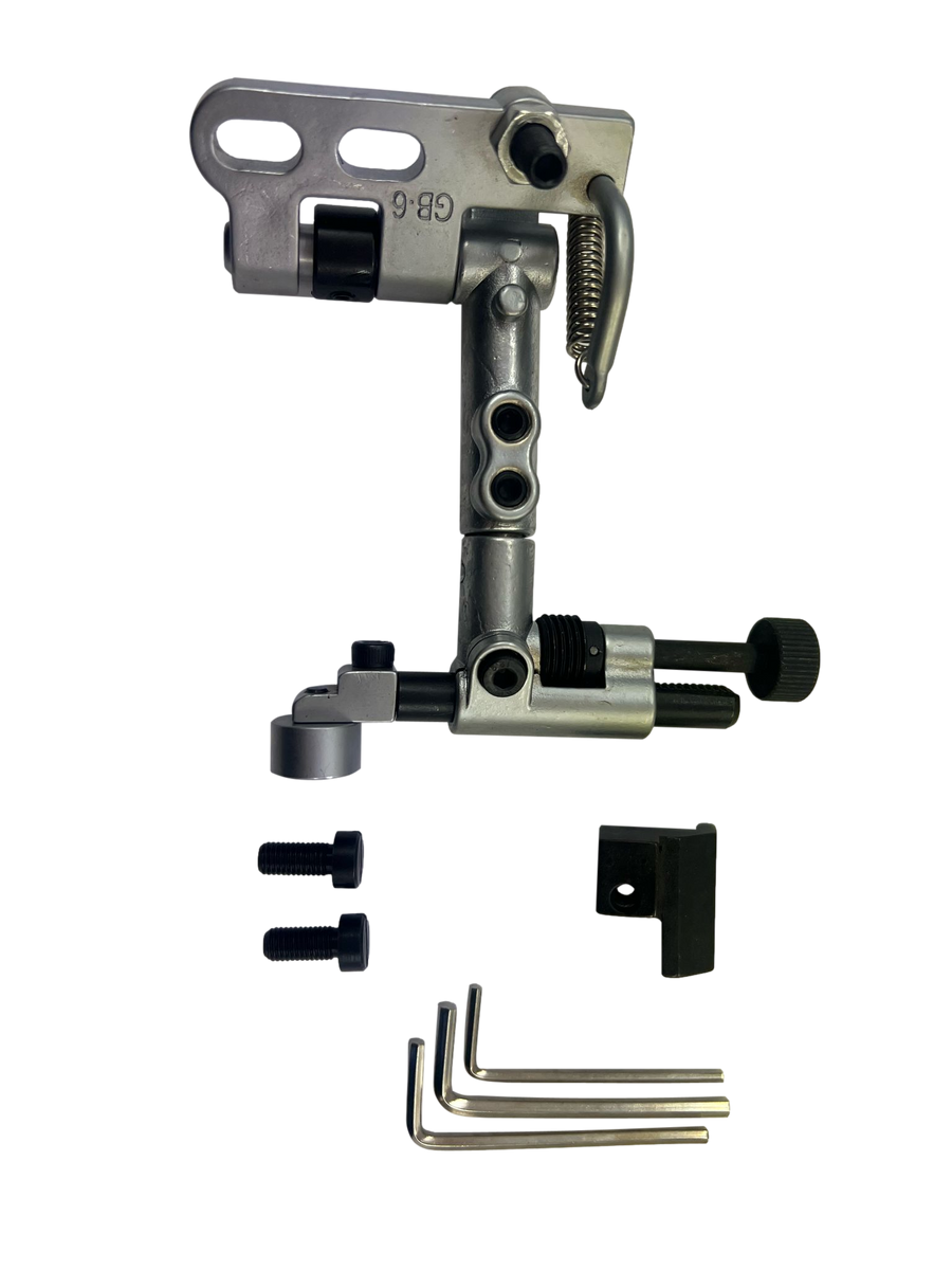 SUSPENDED EDGE GUIDE FOR WALKING FOOT MACHINE