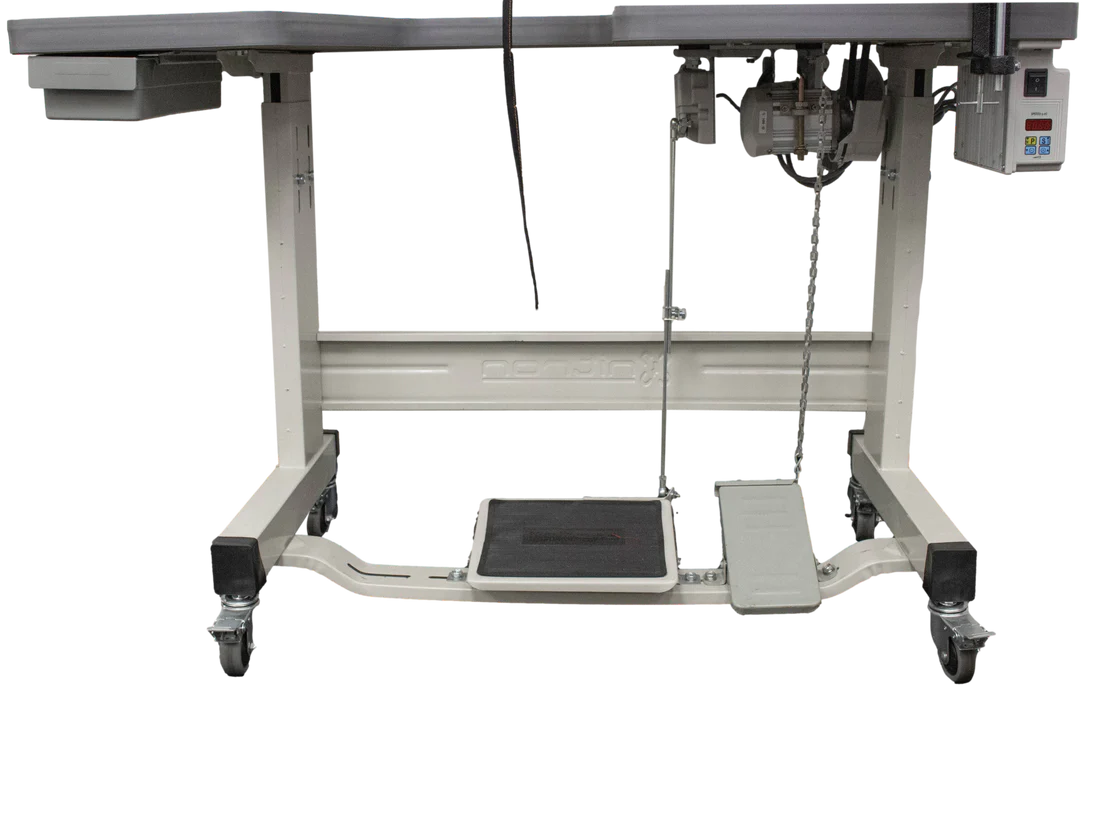 NT-335B CYLINDER BED SHOE REPAIR/PATCH ATTACHING WALKING FOOT SEWING MACHINE