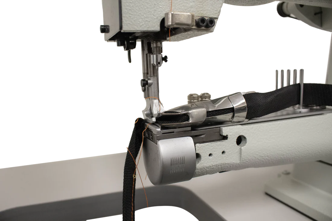NT-335B CYLINDER BED SHOE REPAIR/PATCH ATTACHING WALKING FOOT SEWING MACHINE