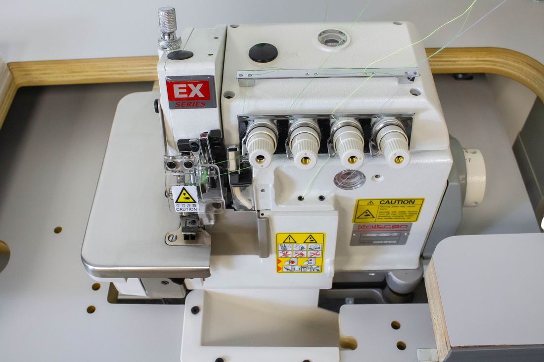 NT-8200-05M3-35 (MOTOR DE ACCIONAMIENTO DIRECTO PARA MÁQUINA DE COSER OVERLOCK DE 5 HILOS)