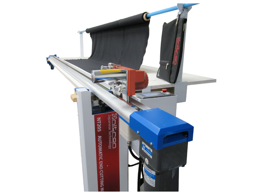 NT-104 AUTOMATIC INDUSTRIAL FABRIC CUTTING MACHINE